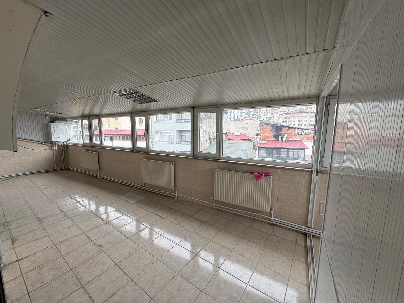 AKÇAABAT MERKEZDE KİRALIK İŞYERİ